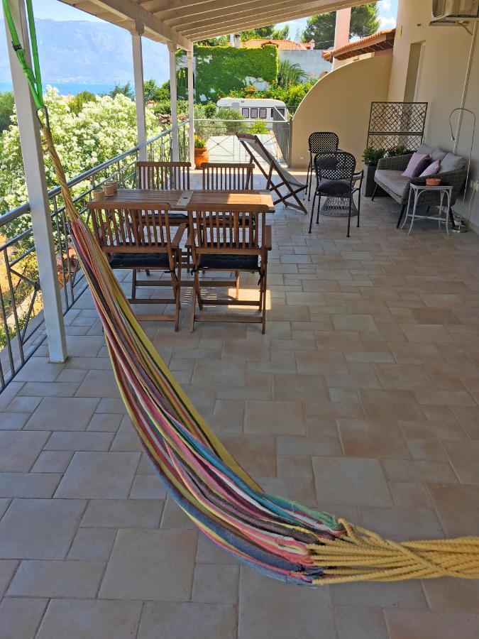 Corinthian Sun - Vacation Home المظهر الخارجي الصورة